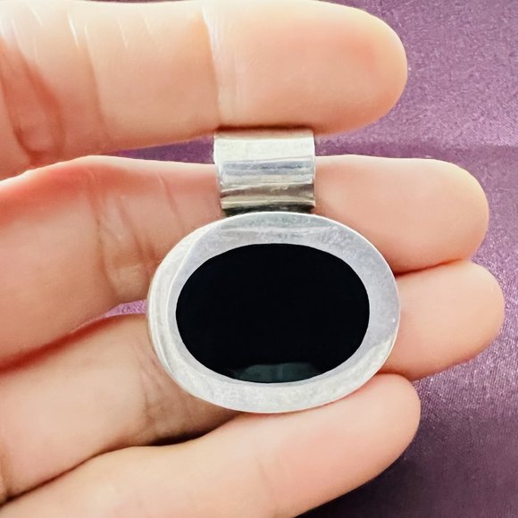 Handcrafted Vintage 925 Sterling Silver Classic Huge Pendant Set with Black Onyx - Picture 3 of 6